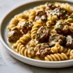 Creamy Garlic Butter Steak Bites with Pasta: Simple Dinner